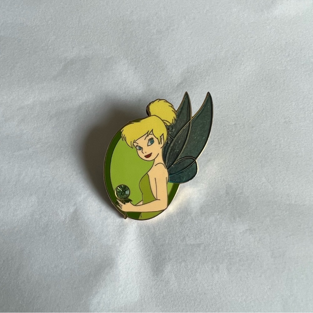 VTG Disney Tinker Bell Official Birthstone Trading Pin